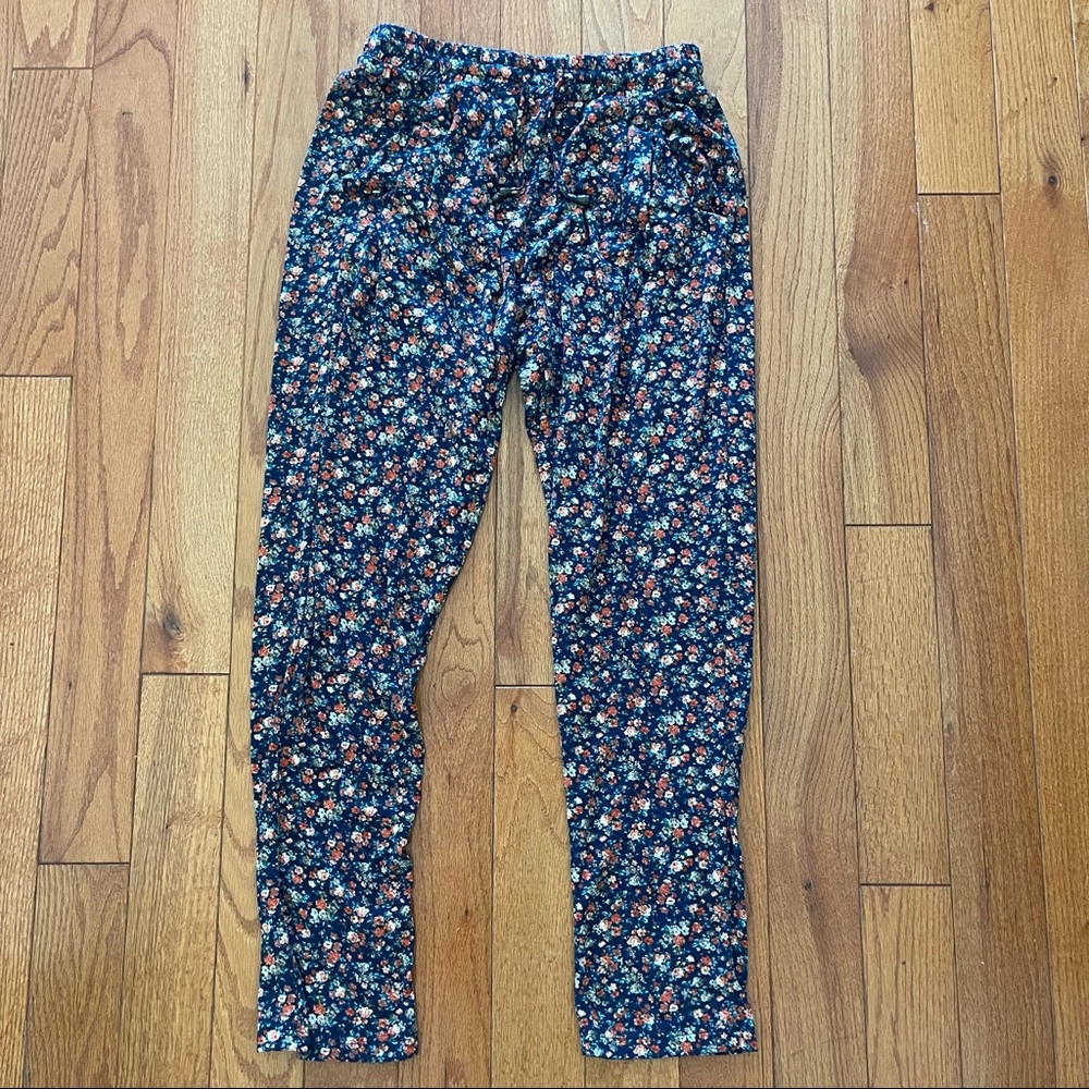 EUC TOBI Pants